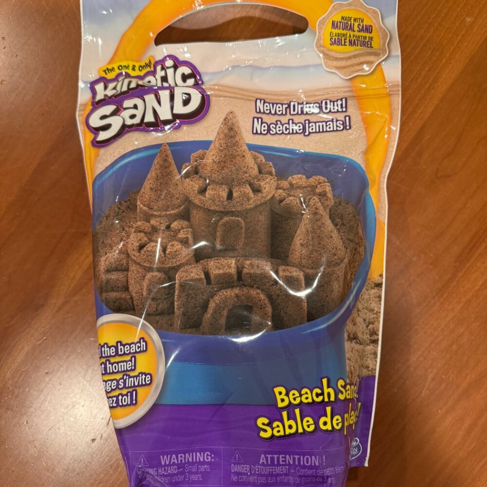 NWT LIMITED EDITION UNOPENED KINETIC SAND BEACH SAND PACK - 3 POUNDS OF SAND!